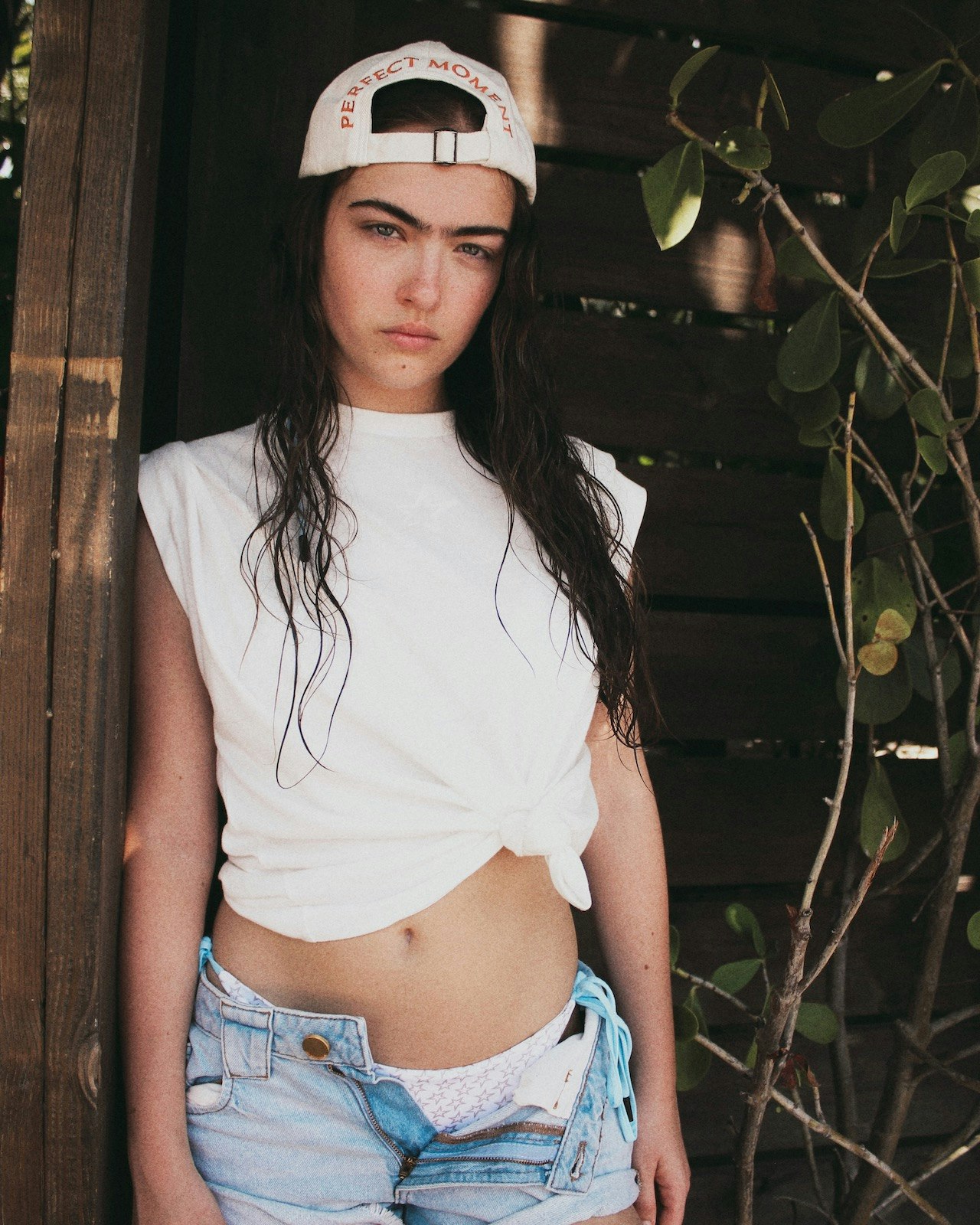 Low-Rise Denim Short 1 Low-Rise Denim Short